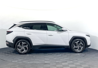Подержанный автомобиль Hyundai Tucson 2024 года (4 фото)