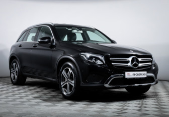 Подержанный автомобиль Mercedes-Benz GLC Coupe 2017 года (3 фото)