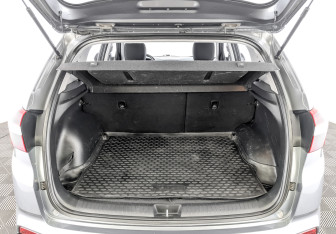 Подержанный автомобиль Hyundai Creta 2018 года (10 фото)