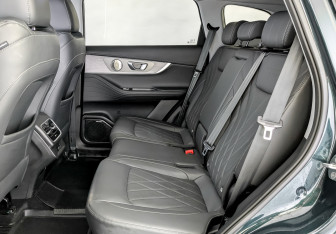 Подержанный автомобиль Chery Tiggo 8 Pro Max 2024 года (12 фото)