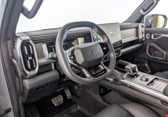 Подержанный автомобиль Jetour T2 2024 года (16 фото)