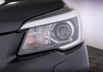 Подержанный автомобиль Subaru Forester Suv 2018 года (17 фото)