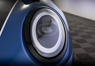 Подержанный автомобиль MINI Hatch 2021 года (17 фото)