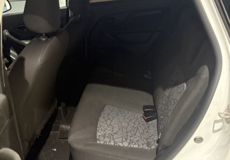Подержанный автомобиль LADA (ВАЗ) XRAY 2018 года (12 фото)