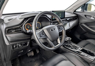 Подержанный автомобиль Москвич 3 2023 года (16 фото)