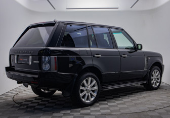 Подержанный автомобиль Land Rover Range Rover 2007 года (5 фото)
