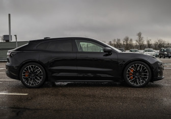 Подержанный автомобиль Zeekr 001 2023 года (4 фото)