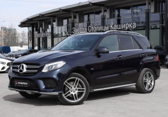 Подержанный автомобиль Mercedes-Benz GLE 2018 года (27 фото)