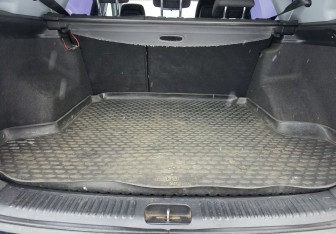 Подержанный автомобиль Kia Ceed Wagon 2009 года (17 фото)