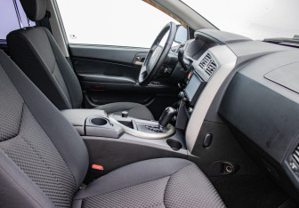 Подержанный автомобиль SsangYong Actyon 2014 года (9 фото)