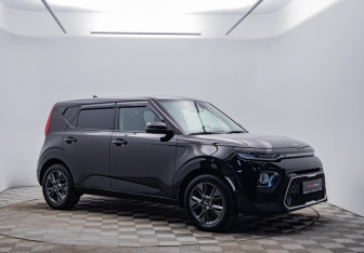 Подержанный автомобиль Kia Soul 2021 года (3 фото)