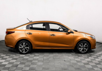 Подержанный автомобиль Kia Rio Sedan 2018 года (4 фото)