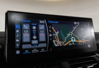 Подержанный автомобиль Toyota Land Cruiser Suv 2024 года (24 фото)