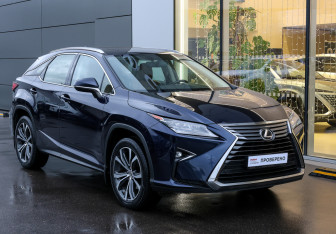 Подержанный автомобиль Lexus RX 2017 года (9 фото)