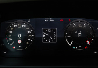 Подержанный автомобиль Land Rover Defender Suv 2020 года (29 фото)