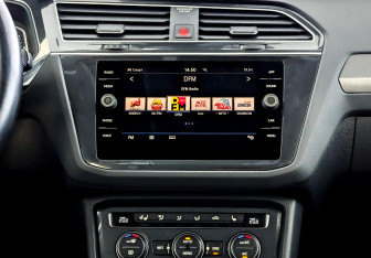 Подержанный автомобиль Volkswagen Tiguan 2019 года (15 фото)