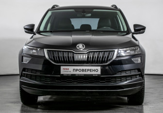 Подержанный автомобиль Skoda Karoq 2021 года (2 фото)