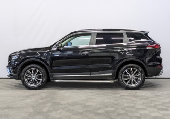 Подержанный автомобиль Geely Atlas Pro 2023 года (8 фото)