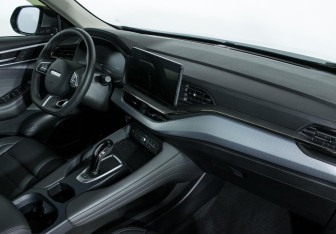 Подержанный автомобиль Haval F7 2022 года (5 фото)