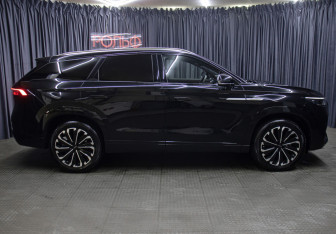 Подержанный автомобиль Jaecoo J8 2024 года (4 фото)