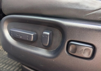 Подержанный автомобиль Honda CR-V 2009 года (12 фото)