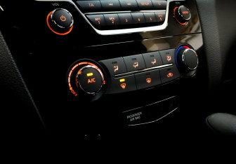 Подержанный автомобиль Nissan Qashqai 2016 года (28 фото)