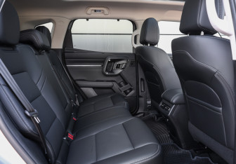 Подержанный автомобиль Haval H7 2025 года (11 фото)