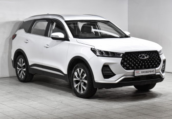 Подержанный автомобиль Chery Tiggo 7 Pro 2021 года (3 фото)