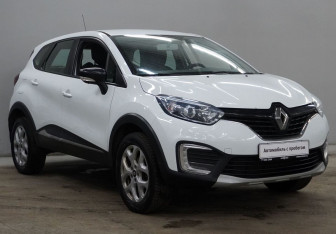Подержанный автомобиль Renault Kaptur 2017 года (3 фото)