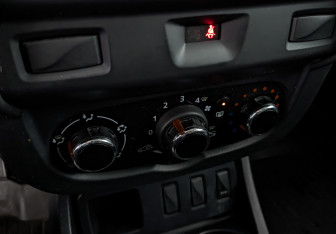 Подержанный автомобиль Renault Duster 2020 года (26 фото)