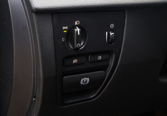 Подержанный автомобиль Volvo XC90 2014 года (15 фото)