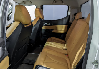 Подержанный автомобиль Changan Hunter Plus 2023 года (12 фото)