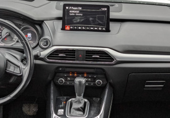 Подержанный автомобиль Mazda CX-9 2021 года (29 фото)