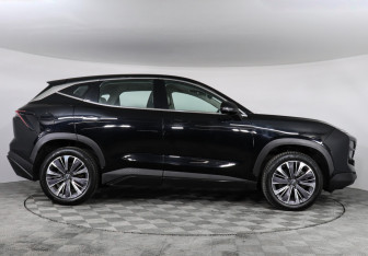 Подержанный автомобиль Jetour Dashing 2023 года (4 фото)