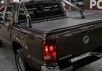 Подержанный автомобиль Volkswagen Amarok 2015 года (22 фото)