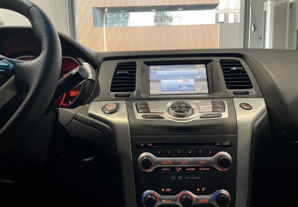 Подержанный автомобиль Nissan Murano Suv 2010 года (16 фото)