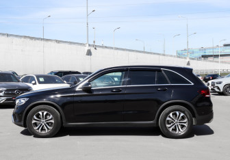 Подержанный автомобиль Mercedes-Benz GLC Coupe 2019 года (8 фото)