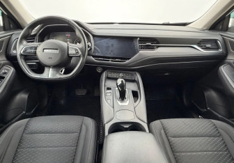 Подержанный автомобиль Haval F7 2021 года (9 фото)