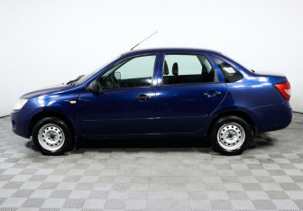 Подержанный автомобиль LADA (ВАЗ) Granta Sedan 2013 года (3 фото)