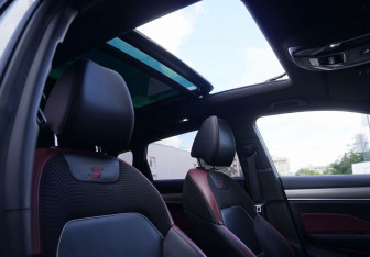 Подержанный автомобиль Geely Coolray 2021 года (12 фото)