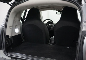 Подержанный автомобиль Smart Fortwo Hatchback 2018 года (13 фото)