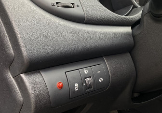 Подержанный автомобиль Kia Cerato Coupe 2011 года (18 фото)