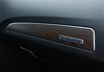Подержанный автомобиль Audi Q5 2013 года (21 фото)