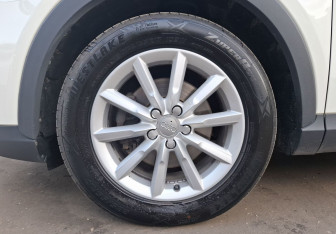 Подержанный автомобиль Audi Q3 2012 года (9 фото)