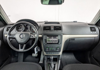 Подержанный автомобиль Skoda Yeti 2017 года (14 фото)