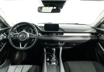 Подержанный автомобиль Mazda 6 Sedan 2020 года (6 фото)