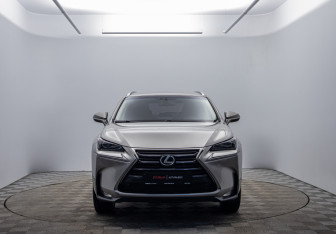 Подержанный автомобиль Lexus NX 2015 года (2 фото)