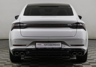 Подержанный автомобиль Geely Preface 2024 года (6 фото)