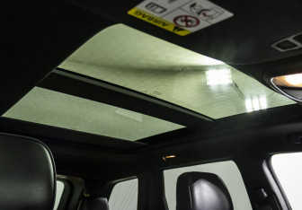 Подержанный автомобиль Jeep Grand Cherokee 2014 года (20 фото)