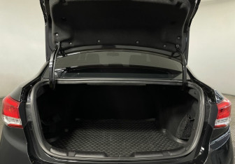 Подержанный автомобиль Changan Alsvin 2023 года (16 фото)